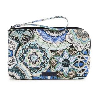Floral Patterned Wristlet